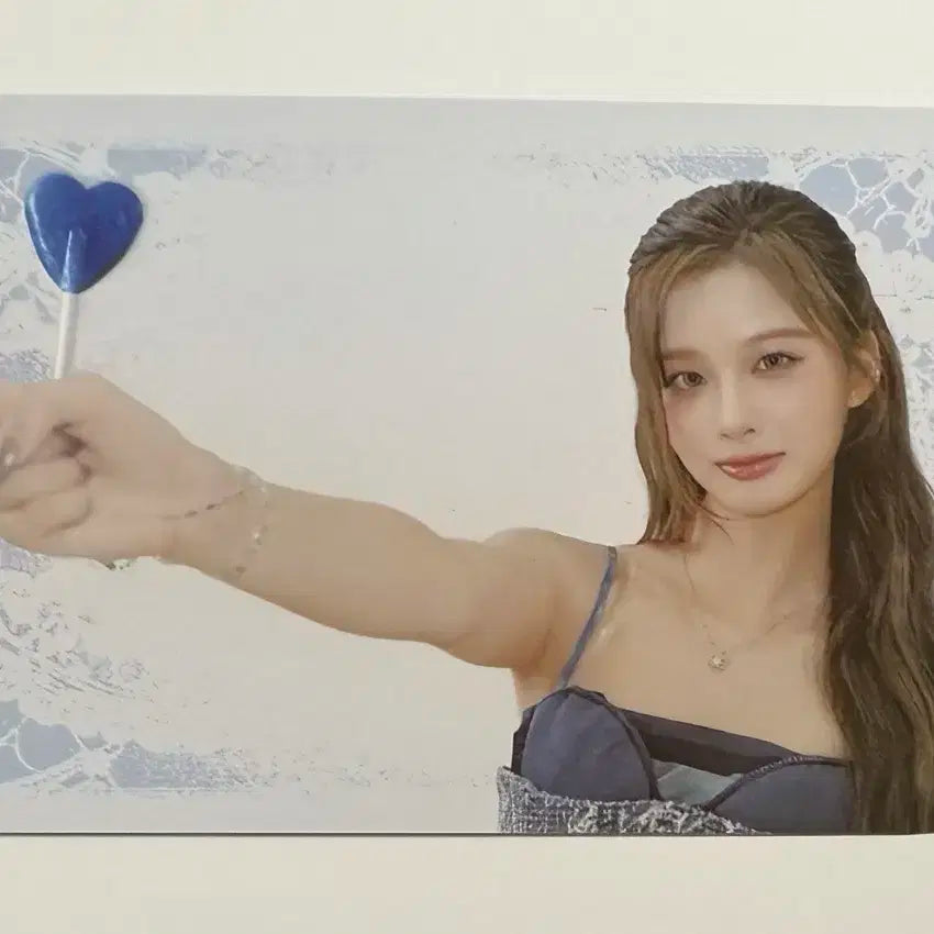 엔믹스 설윤 블루 발렌타인 에버라인 팝업 입장 포카 미공포 NMIXX