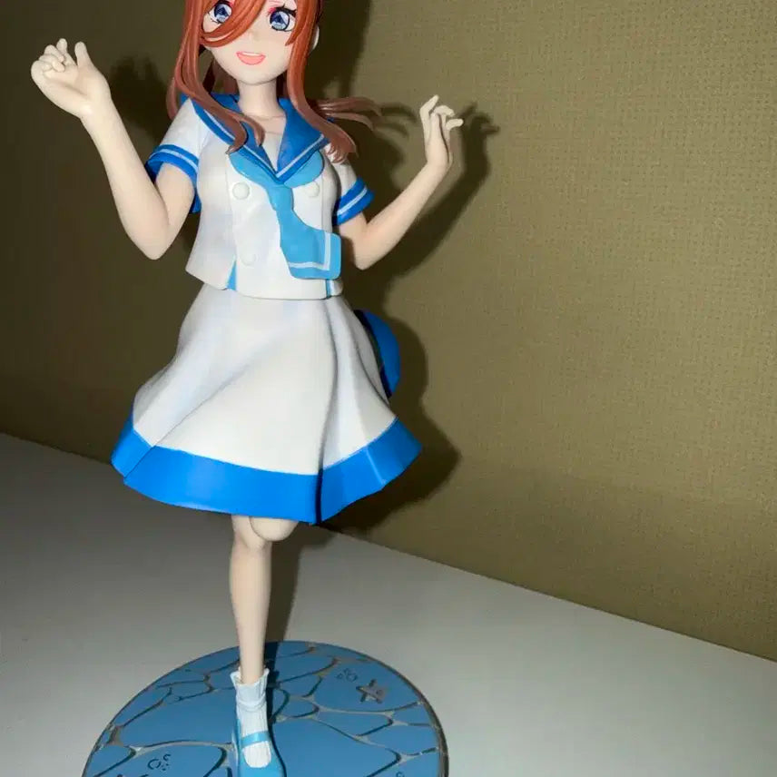 오등분의 신부 미쿠 미소녀 피규어