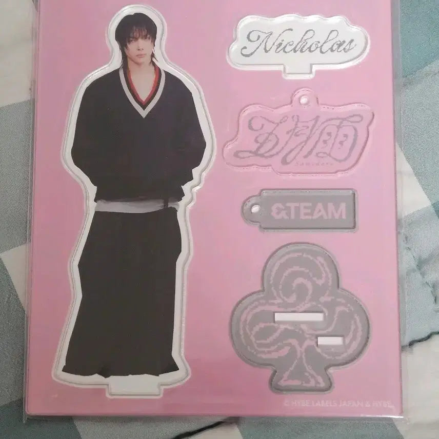 앤팀 니콜라스 사미다레 아크스타