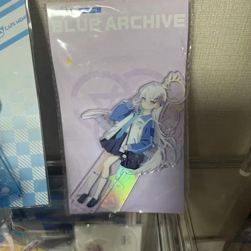 블루아카이브 아즈사 로손 콜라보 아크릴