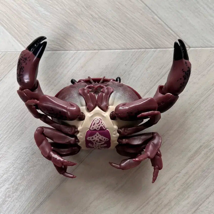 반다이 꽃게 피규어