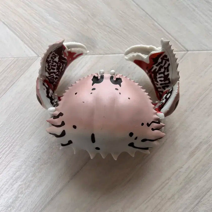 반다이 꽃게 피규어