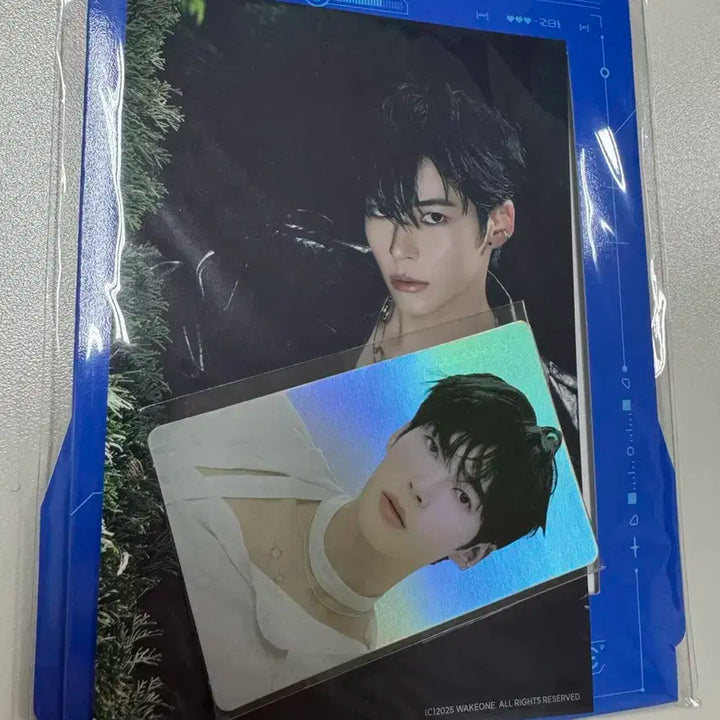 제로베이스원 zb1 더현대 팝업 프레임 포토세트 성한빈