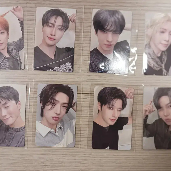 일괄/배송비x)에이티즈 8room 팝업 룸스프레이 포카