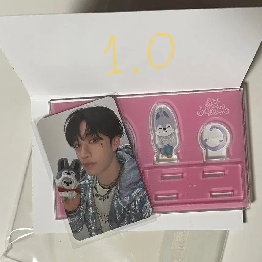 방찬 울프찬 아크릴스탠드 양도합니다