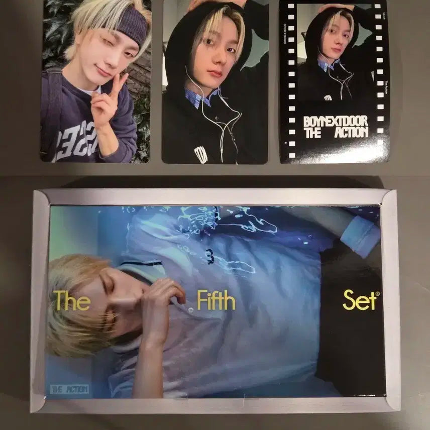 보넥도 디엑션(ver.프레임)/ 성호버전 포카+ 위버스특전 모두 성호