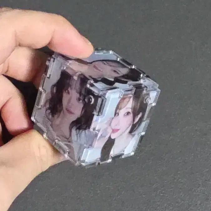 QWER 2주년 팝업 퍼즐키링 큐브