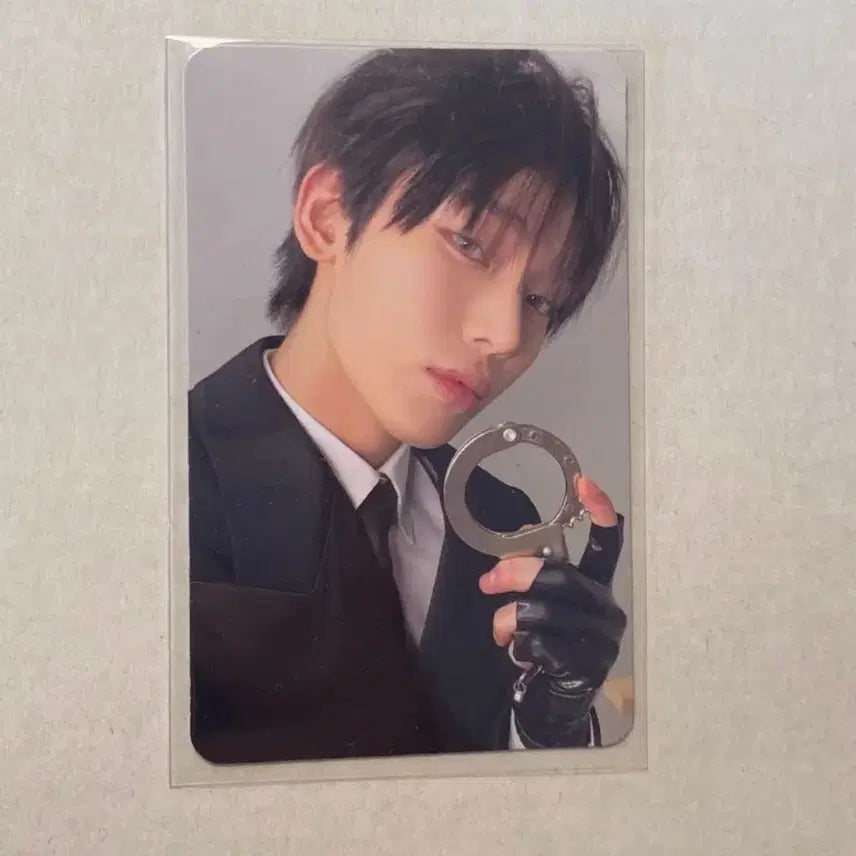 ์ํ์ดํ ๊น์ ์ฐ ๋ฏธ๊ตญ ํน์  ํฌ์นด