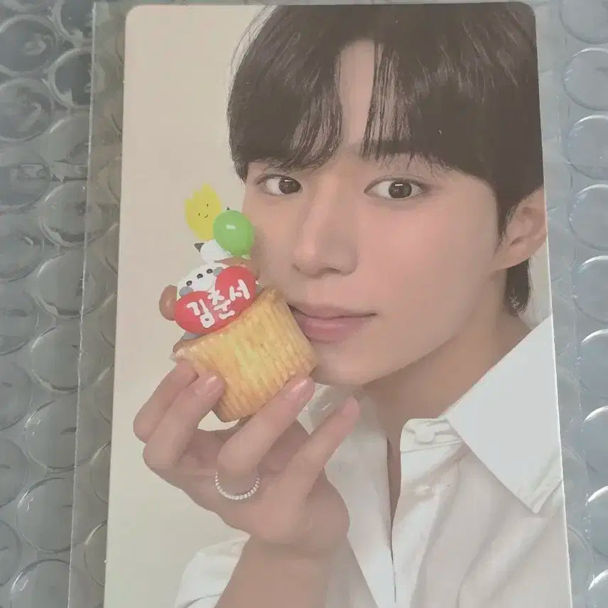 보플 아카이브 전시회 2주차 김준서 7번 포카