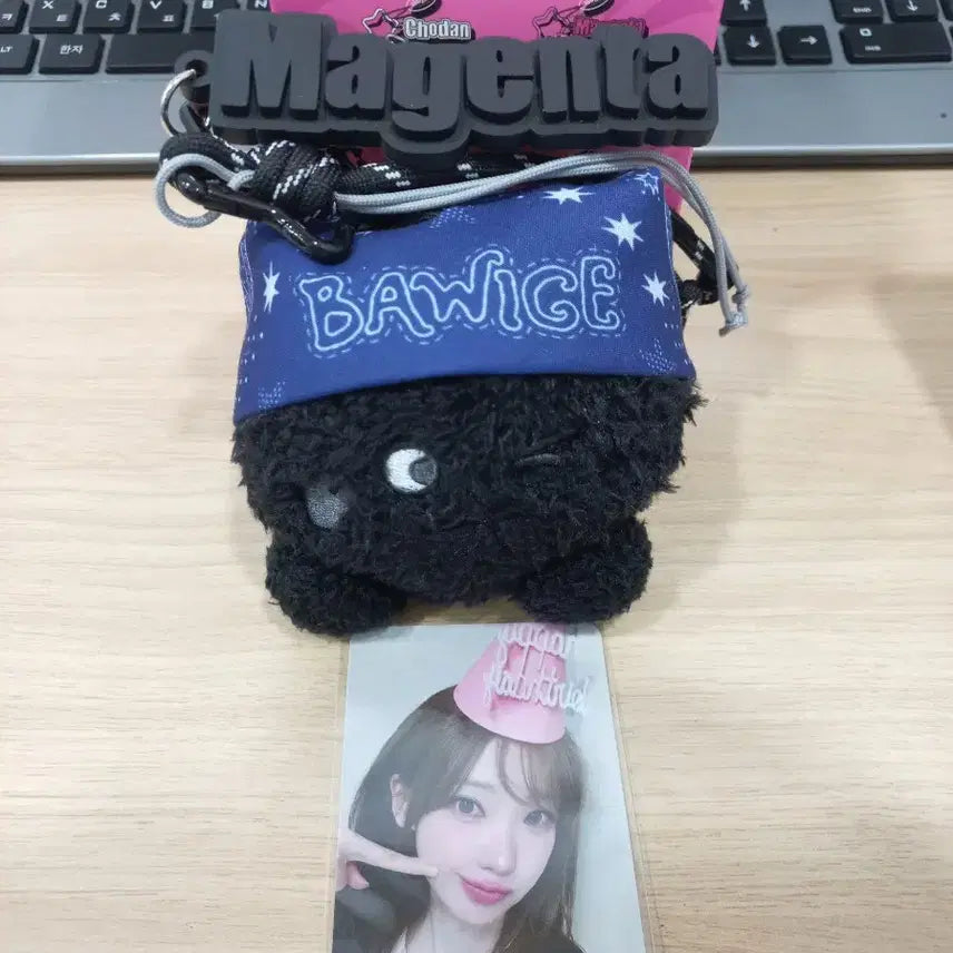 히든 마젠타) QWER 2주년 팝업/락보이스키링 히든 마젠타 양도!