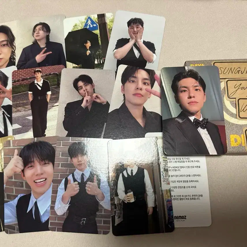 데이식스 더데케이드 네모반 시티(원필, 큐알 미사용)