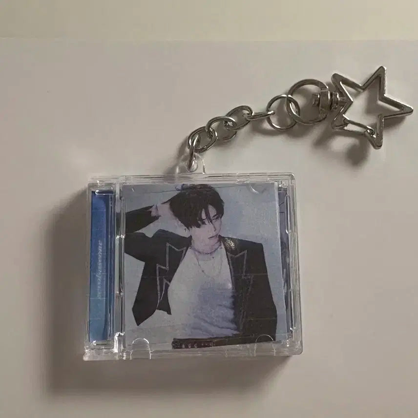 제로베이스원 제베원 NFC 아크릴 키링 비공굿