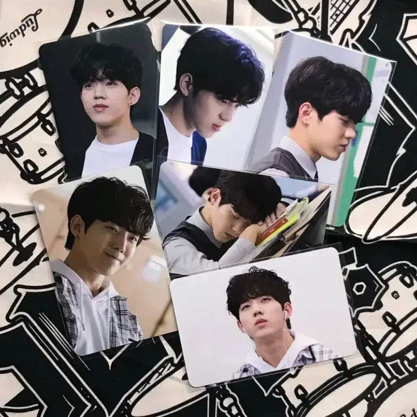 데이식스 도운 에데식 교복 포카 일괄 뮵윤 성진영케이원필