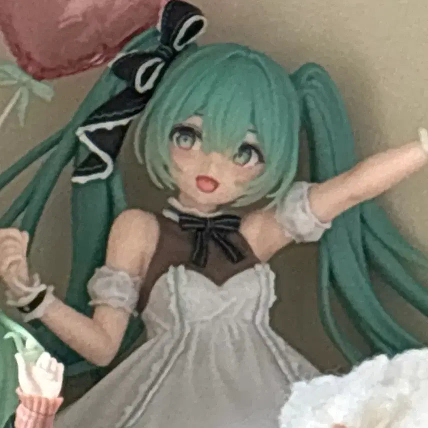 하츠네미쿠 2025 생일 피규어