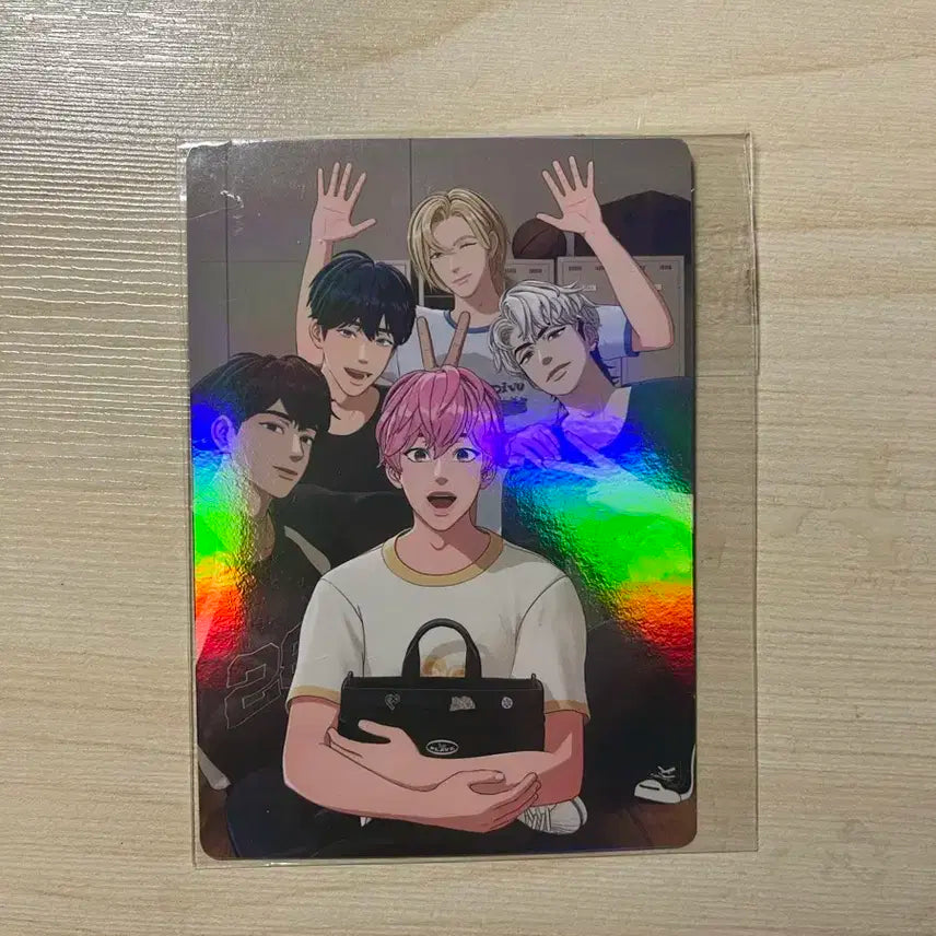 플레이브 빅 홀로그램 포카 판매합니다