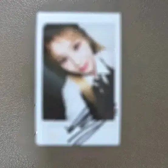 아르테미스 희진 싸인폴라 ARTMS signed polaroid