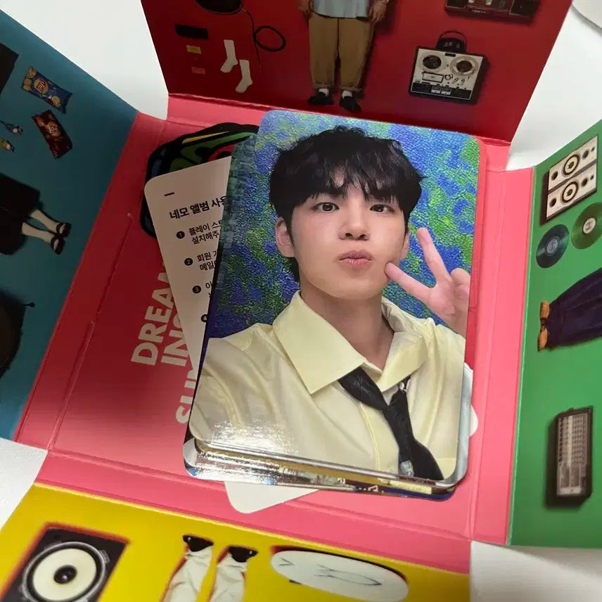 데이식스 네모반 원필 큐알