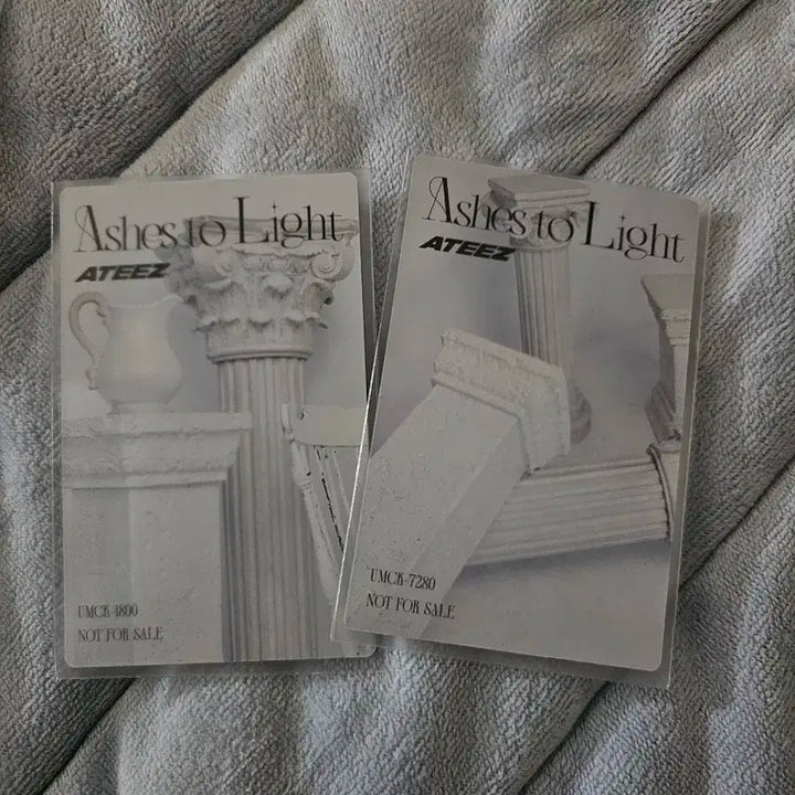 에이티즈 홍중 포토카드 2종