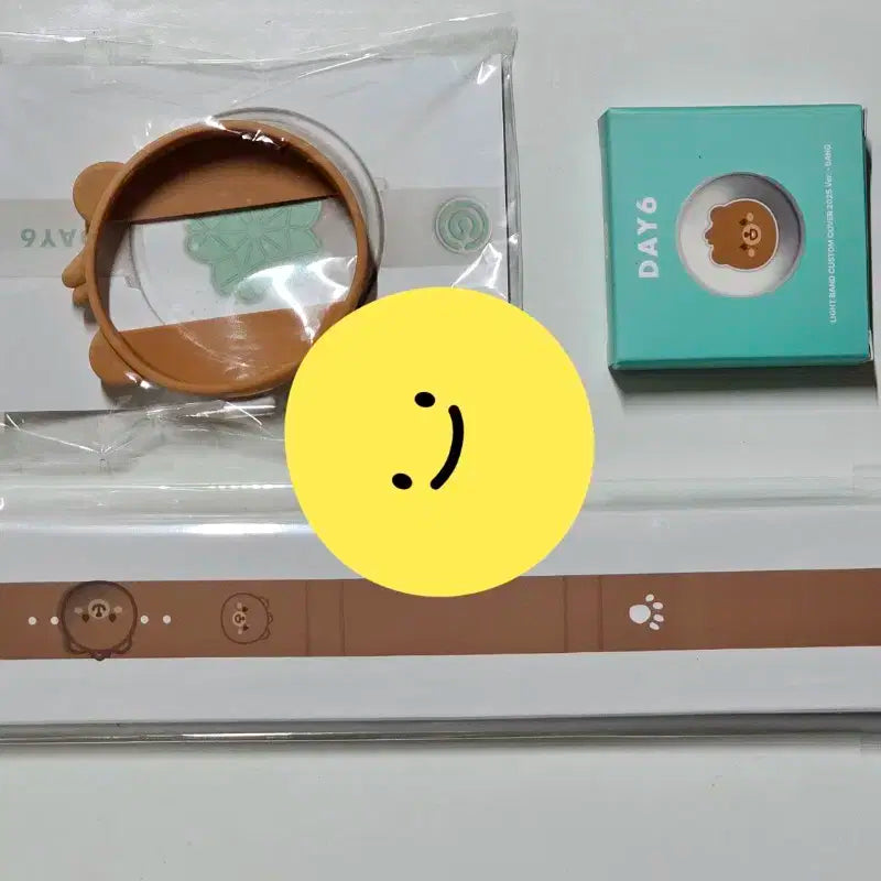 데이식스 쁘띠멀즈 워치커스텀 스트랩 3종 성진