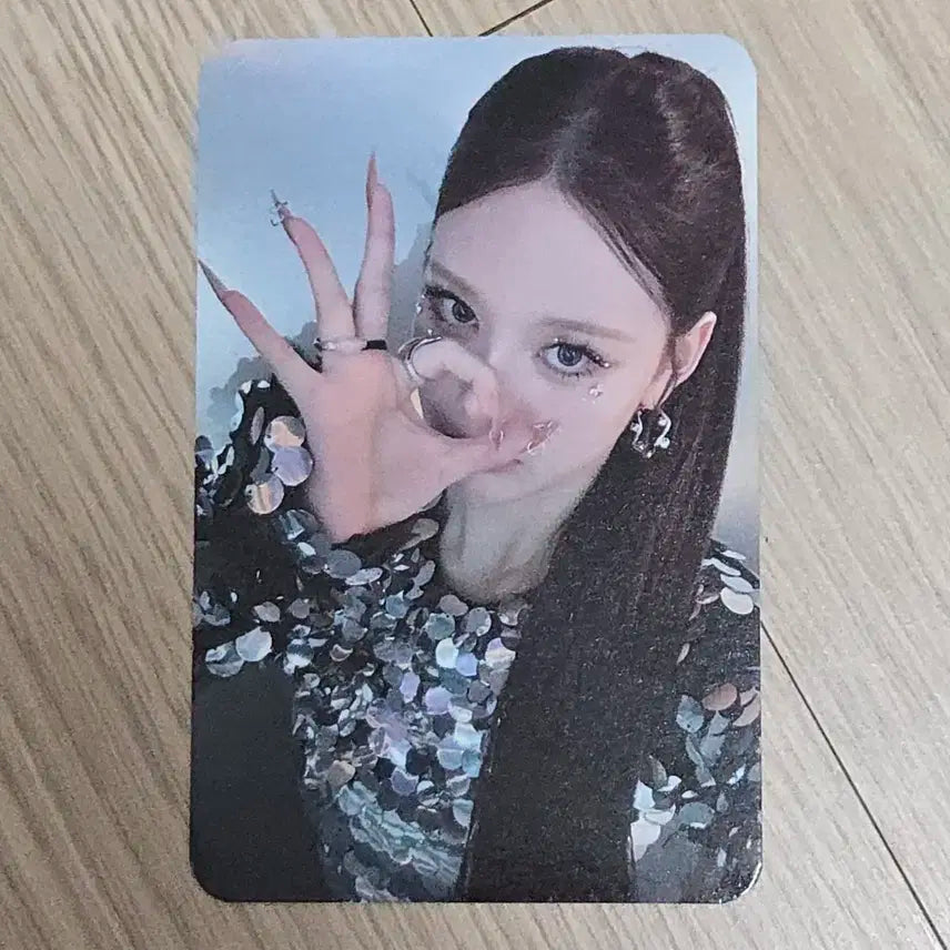 izna 이즈나 맘마미아 2주차 방지민 공방포카 포토카드 양도 판매