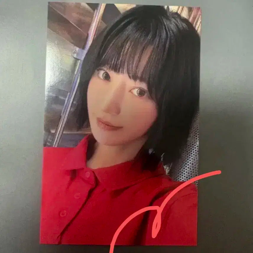 르세라핌 사쿠라 공방 포카 양도