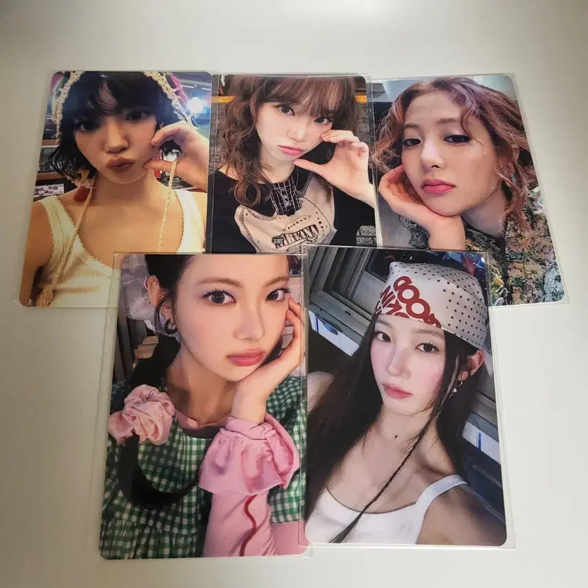 르세라핌 맘스터치 포토카드 포카 5장 세트 판매