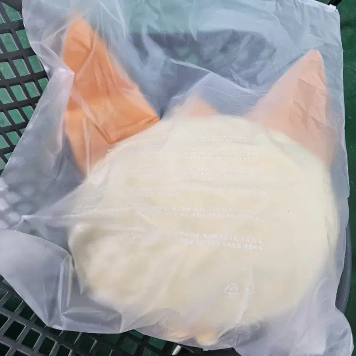 새상품) 투바투 황춘이 쿠션 인형 판매합니다