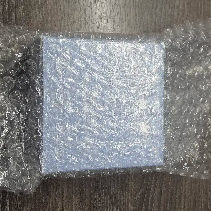 아일릿 인이어 앨범 미개봉 판매합니다