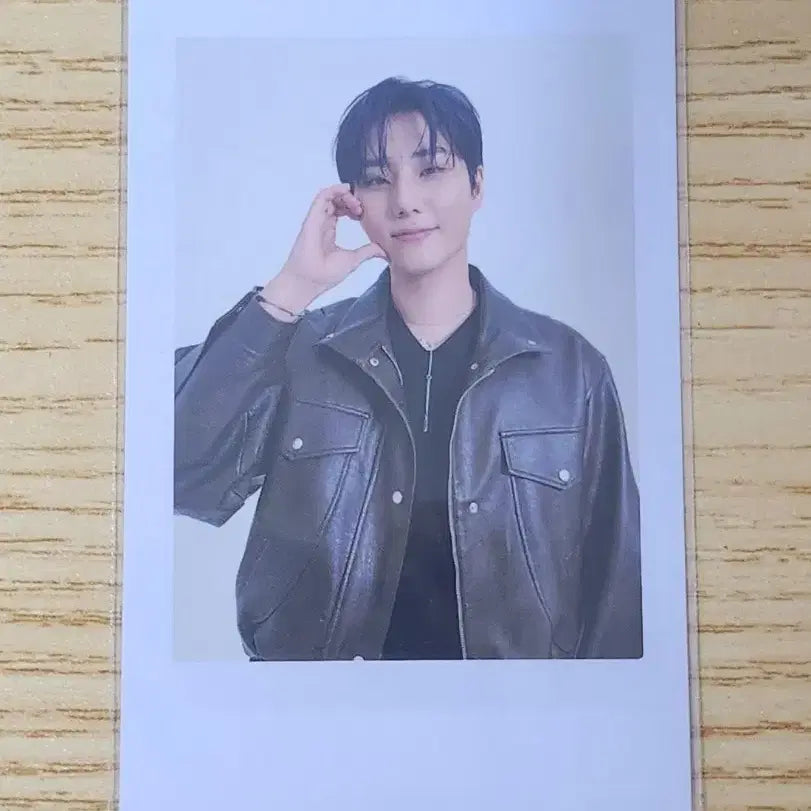 데이식스 포에버영 피날레콘 오프라인4만원포카 영케이