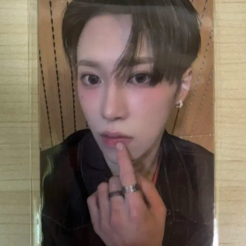 보플2 전시회 2주차 장지아하오 아르노 포카 10번