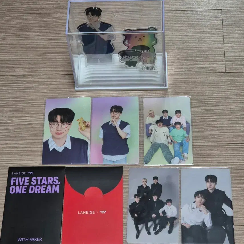 BUNJANG] T1 Faker Laneige Zeos Keria Photocard & Acrylic Stand