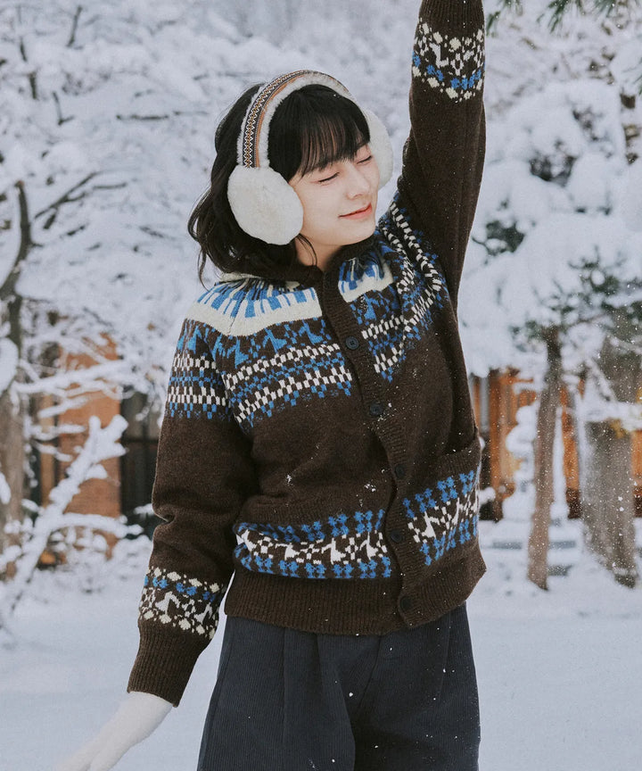 **QWER -Siyeon Nordic melody hoodie cardigan BROWN