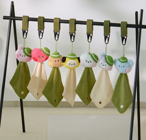** BT21 - Mini Scout Doll Hand Towel