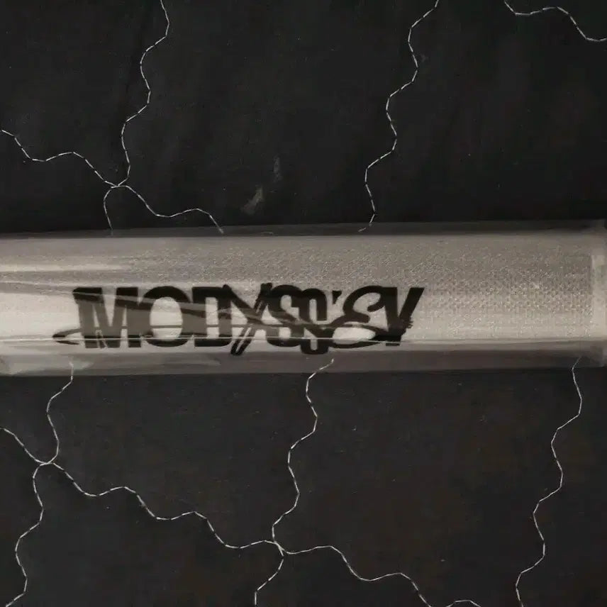 MODYSSEY ペンライト SOLD OUT] 모디세이 modyssey 응원봉 미개봉 – HALLYUSUPERSTORE