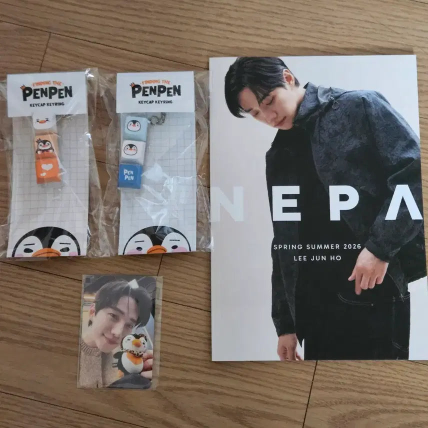 BUNJANG] Lee Junho Penguin Keyring Bundle Set with Special