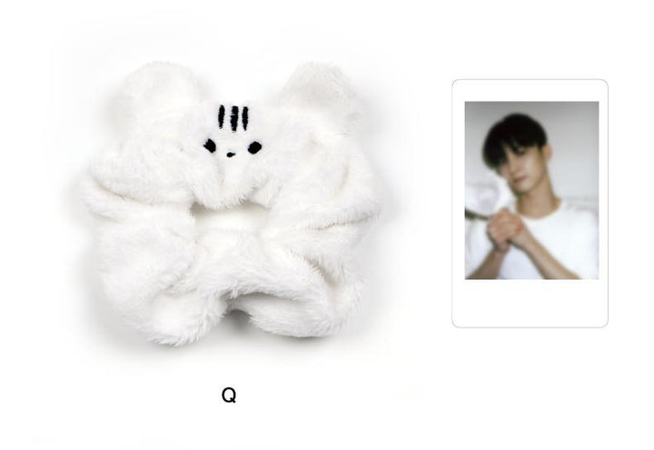 The Boyz - 2nd World Tour  "Zeneration" Official MD (MIC Badge, Formica Ring, Kickboard Key Ring, Milk Glass, Official LightStick ChouChou) - HALLYUSUPERSTORE