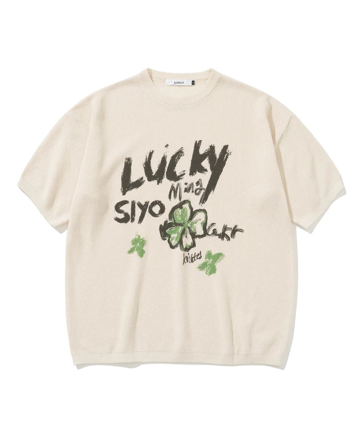 **QWER -Siyeon Cool Ever Clover Round Knitwear IVORY