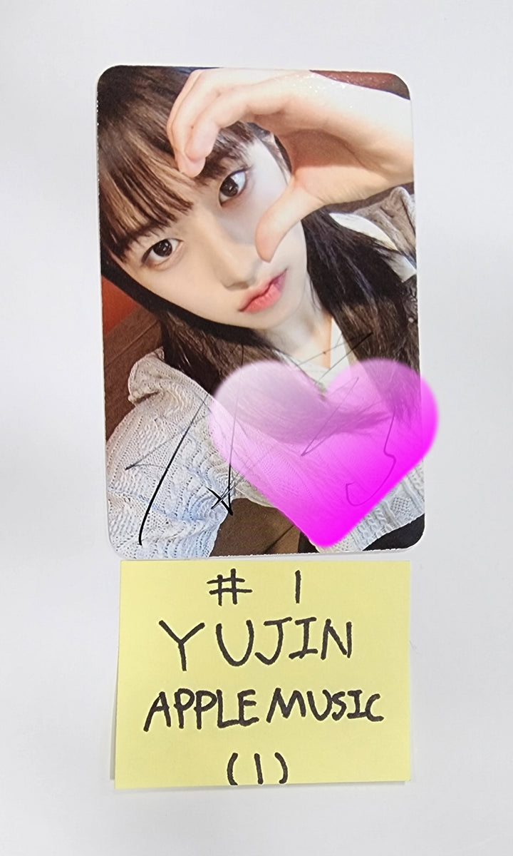 IVE "I've IVE" - Hand Autographed(Signed) Photocard - HALLYUSUPERSTORE