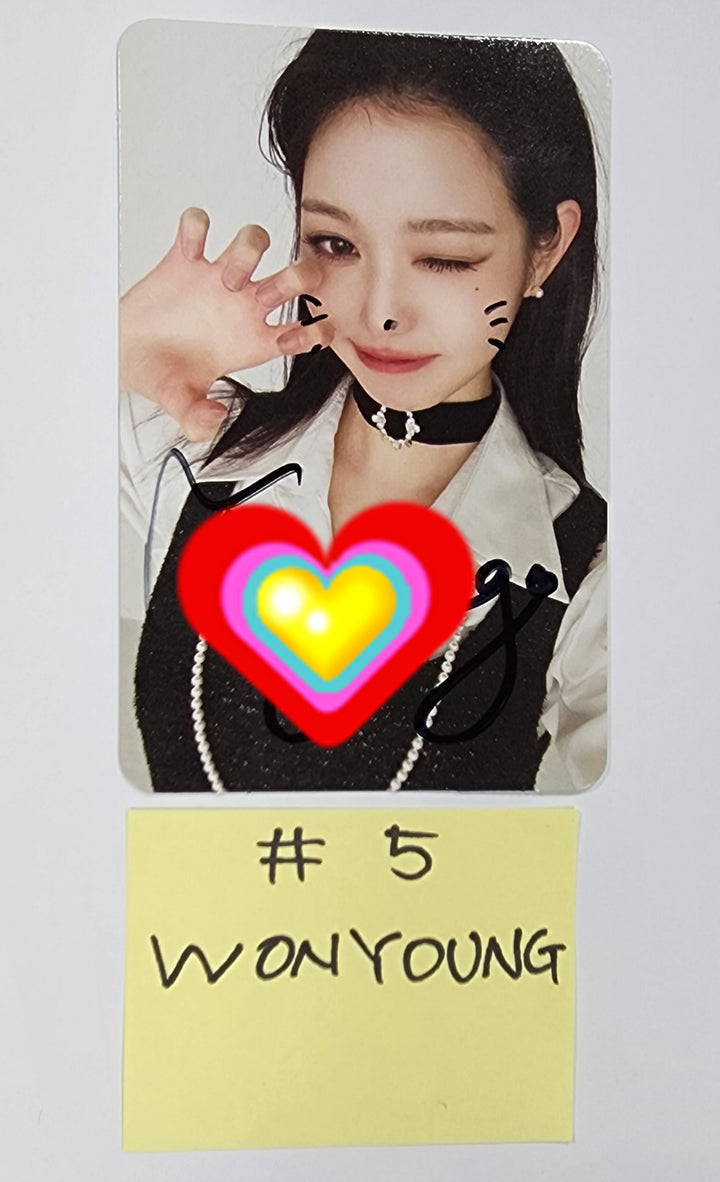 IVE "I've IVE" - Hand Autographed(Signed) Photocard - HALLYUSUPERSTORE