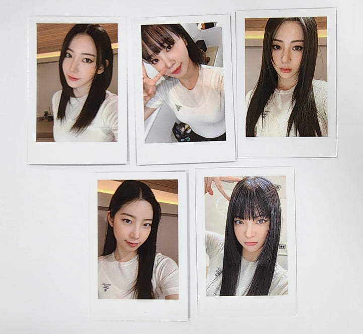 LE SSERAFIM "UNFORGIVEN" - Aladin Pre-Order Benefit Polaroid Type Big Photocard - HALLYUSUPERSTORE
