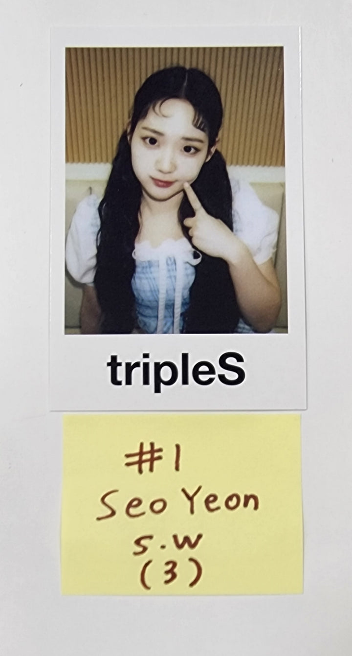 TripleS "ASSEMBLE"- Soundwave Fansign Event Photocard (2) - HALLYUSUPERSTORE
