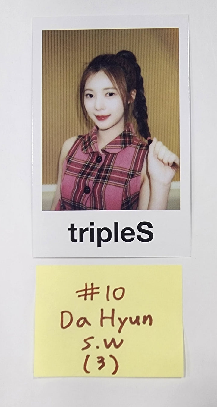 TripleS "ASSEMBLE"- Soundwave Fansign Event Photocard (2) - HALLYUSUPERSTORE