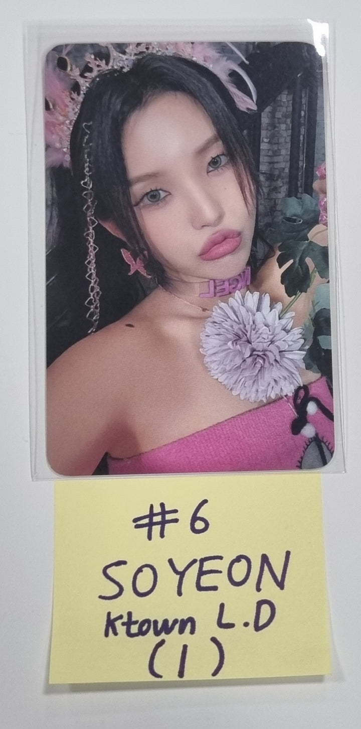 (g) I-DLE "I Feel" - Ktown4U Lucky Draw & Drink Event Photocard - HALLYUSUPERSTORE