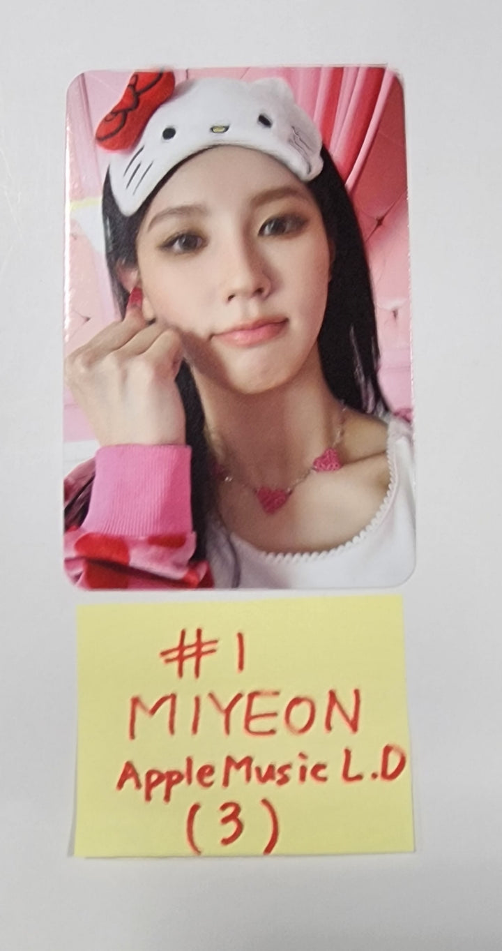 (g) I-DLE "I Feel" - Apple Music Lucky Draw Event Photocard - HALLYUSUPERSTORE