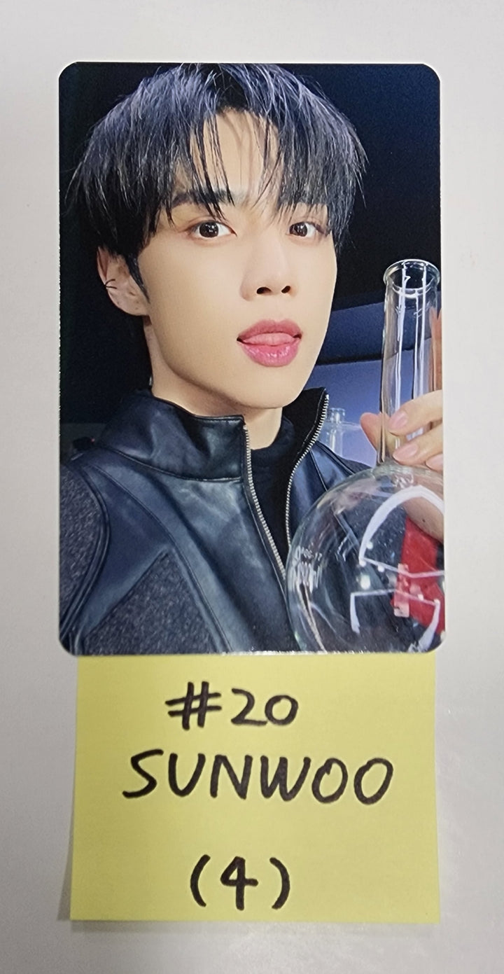The Boyz "World Tour : Zeneration" - 2023 Concert Official Trading Photocard (1) - HALLYUSUPERSTORE