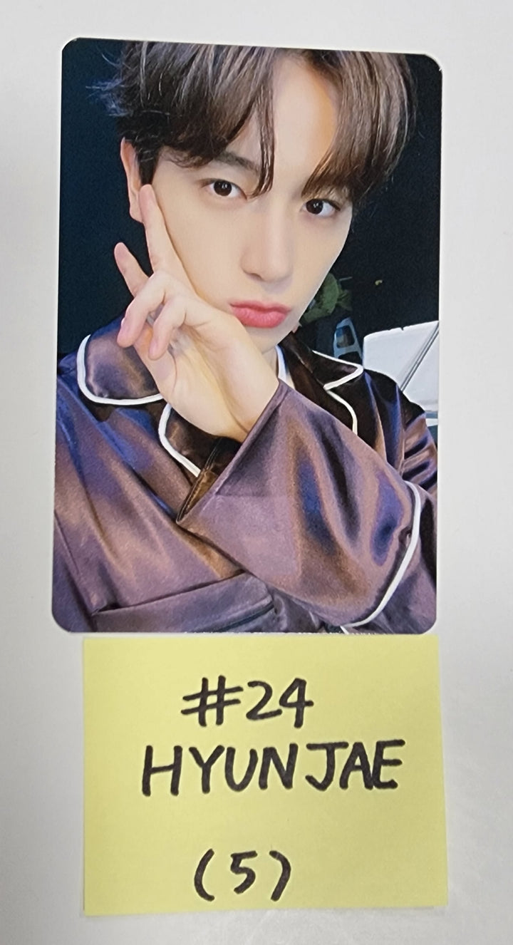 The Boyz "World Tour : Zeneration" - 2023 Concert Official Trading Photocard (1) - HALLYUSUPERSTORE