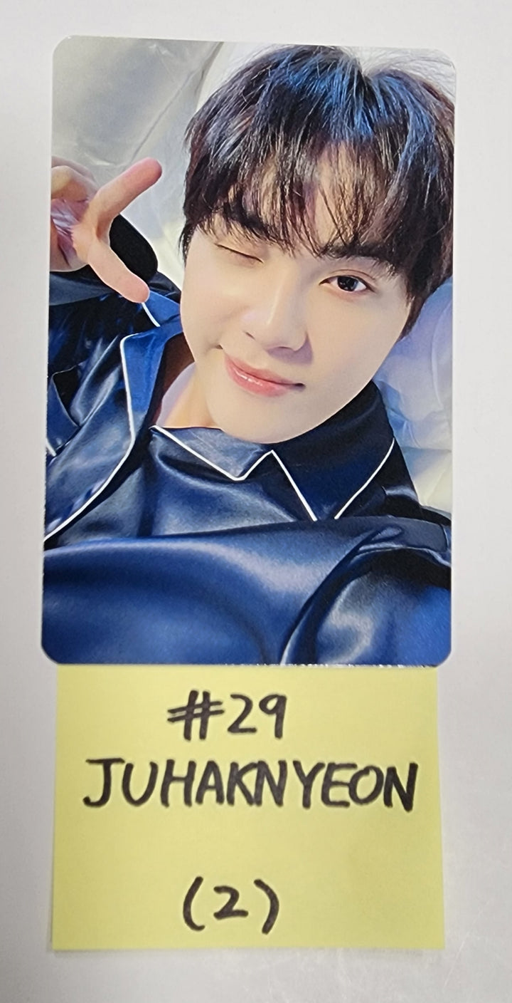 The Boyz "World Tour : Zeneration" - 2023 Concert Official Trading Photocard (1) - HALLYUSUPERSTORE