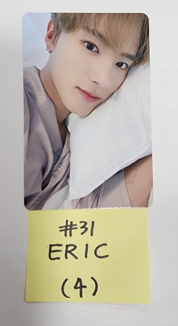 The Boyz "World Tour : Zeneration" - 2023 Concert Official Trading Photocard (1) - HALLYUSUPERSTORE