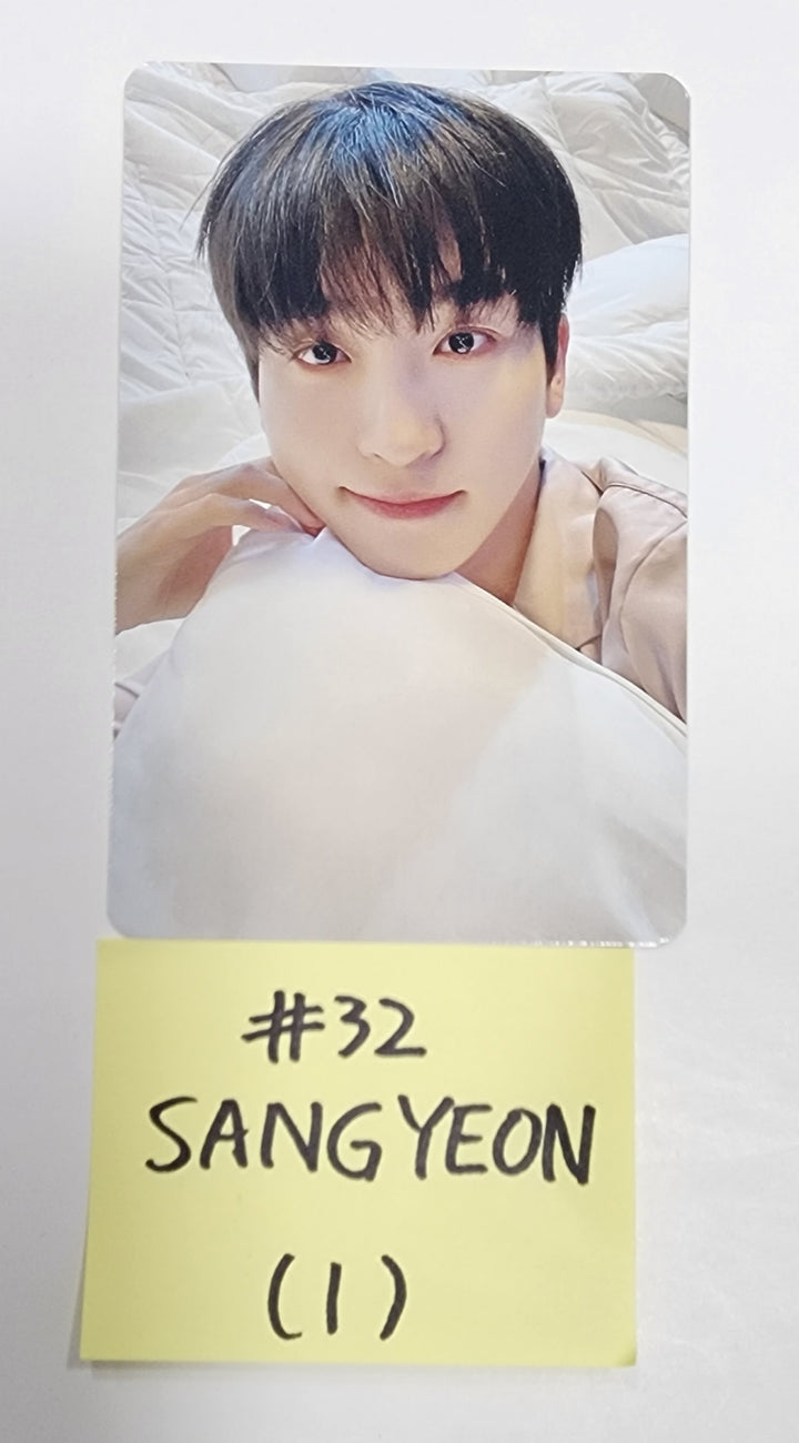 The Boyz "World Tour : Zeneration" - 2023 Concert Official Trading Photocard (2) - HALLYUSUPERSTORE