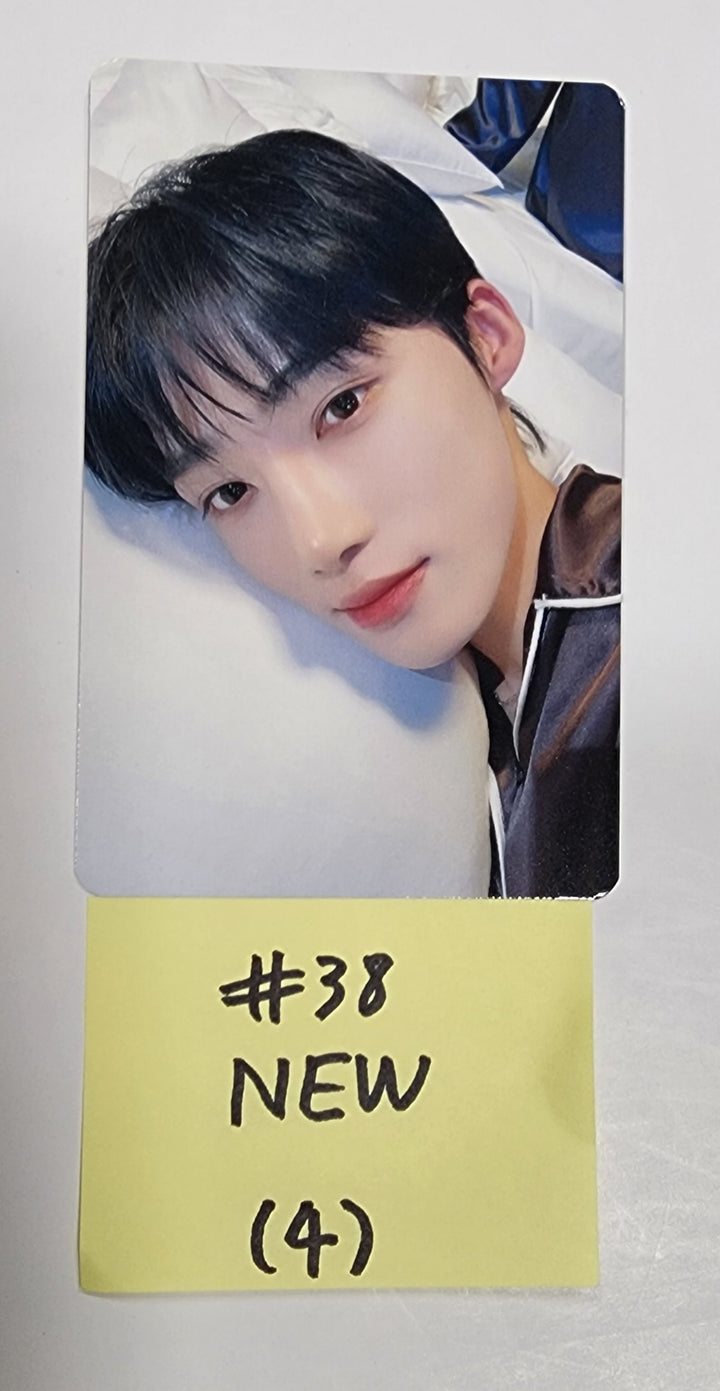 The Boyz "World Tour : Zeneration" - 2023 Concert Official Trading Photocard (2) - HALLYUSUPERSTORE